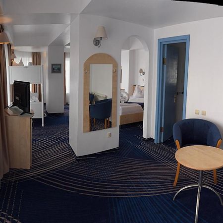 Briza Boutique Hotel Мамая Экстерьер фото